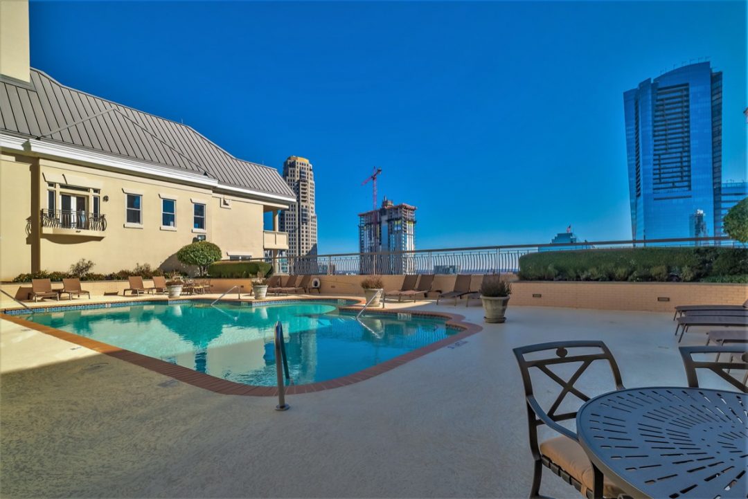 Home Meridian Buckhead